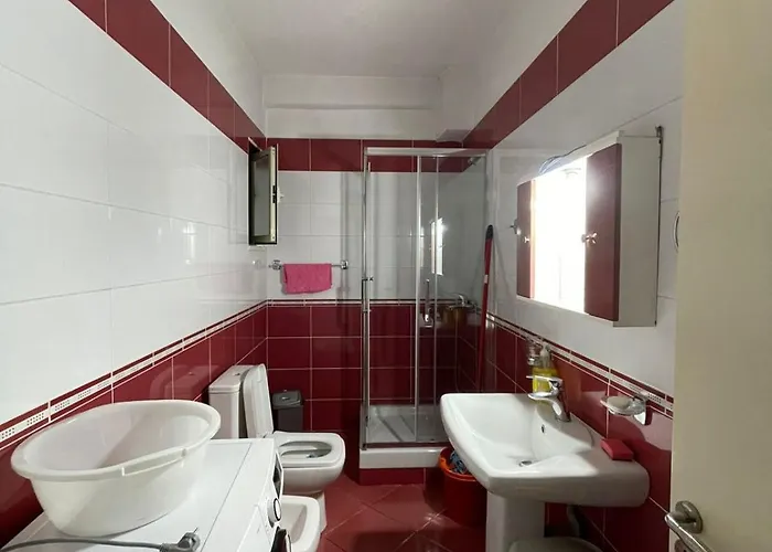 アパート Rey Kashari